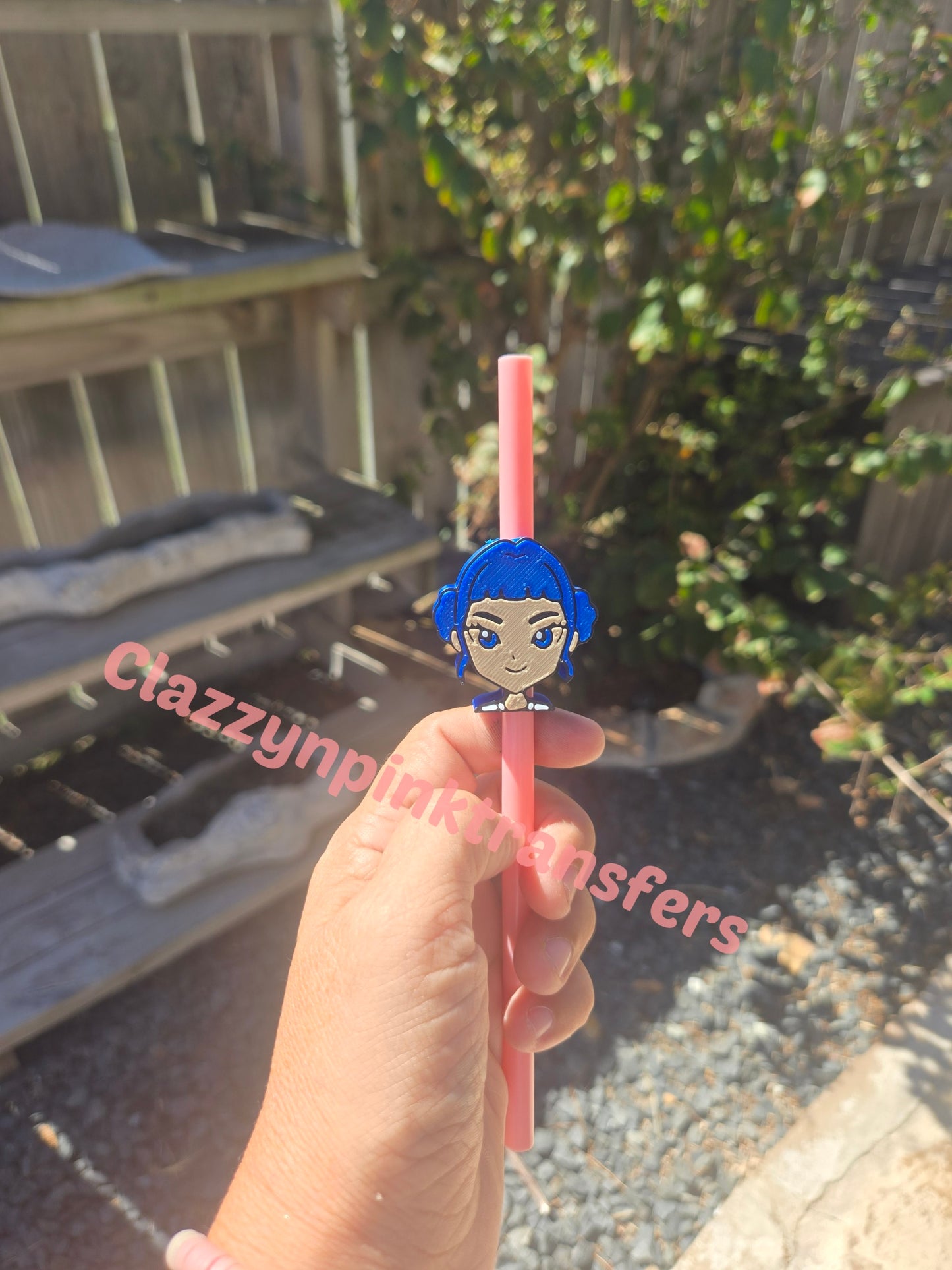 Demon Hunters Zoey 3D Straw Topper