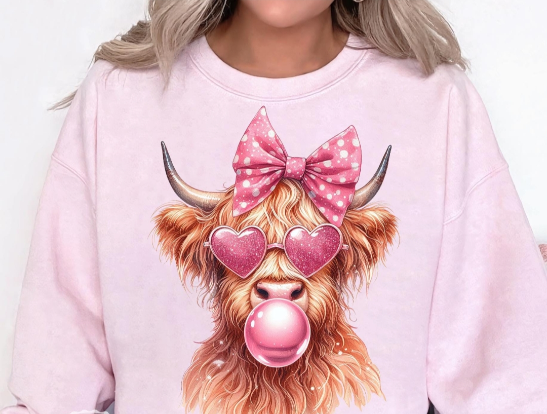 Pink Highland Cow w/Pink Bubble